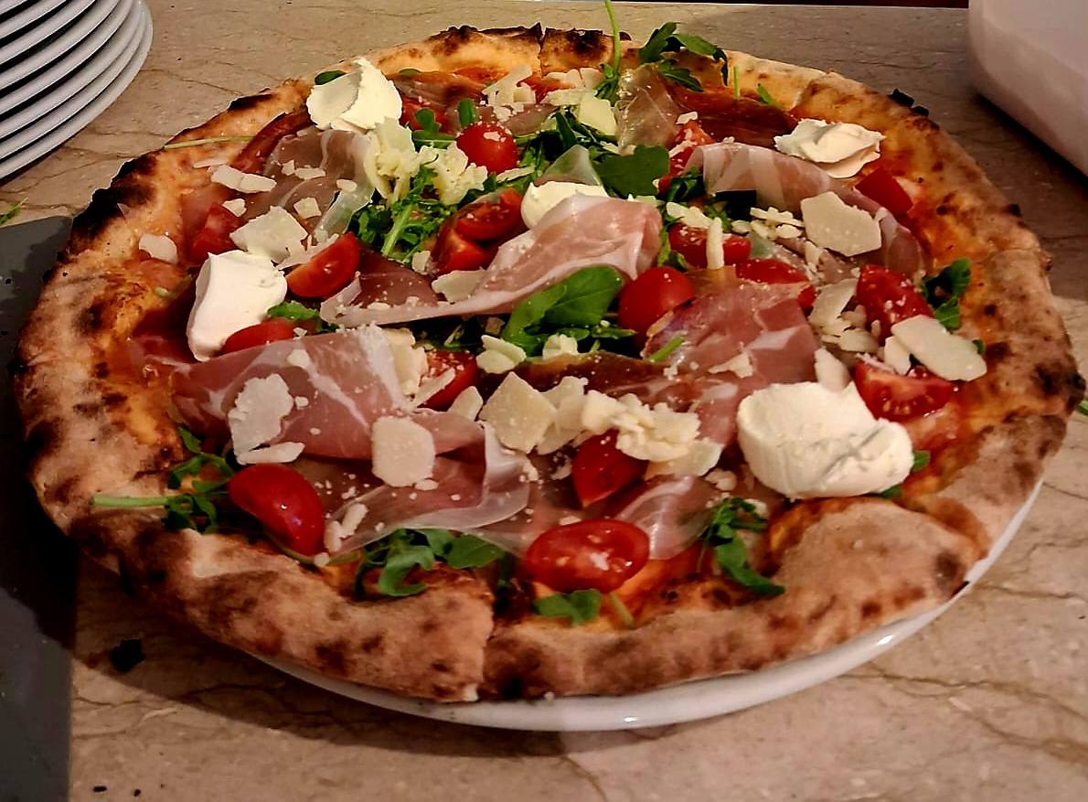 Bilder RISTORANTE PIZZERIA OSTERIA DELLA POSTA
