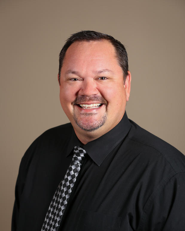 Images Jason Trent - Columbia Bank