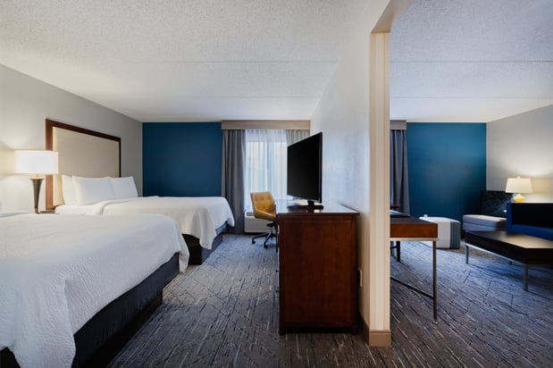 Images Holiday Inn Express & Suites Cincinnati Riverfront by IHG