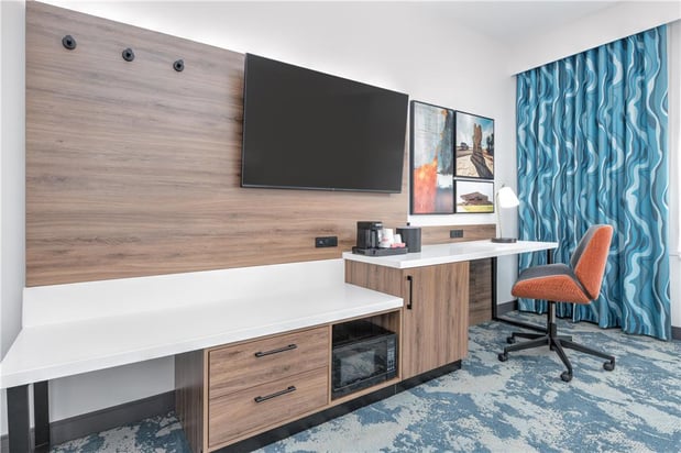 Images Hampton Inn and Suites Irving Hwy 183