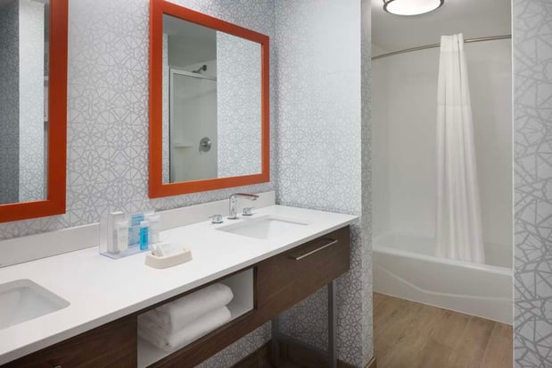 Images Hampton Inn & Suites Myrtle Beach/Oceanfront