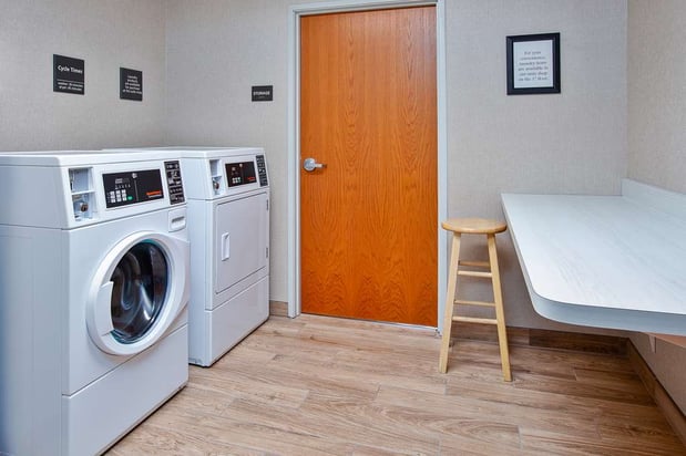 Images Hampton Inn Detroit/Utica-Shelby Township