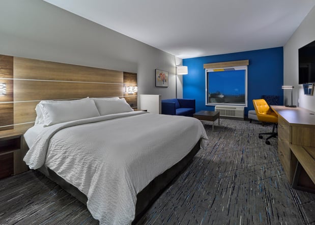 Images Holiday Inn Express & Suites Huntsville – Space Center by IHG