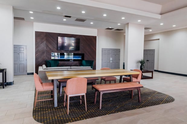 Images Holiday Inn Phoenix-Mesa/Chandler by IHG