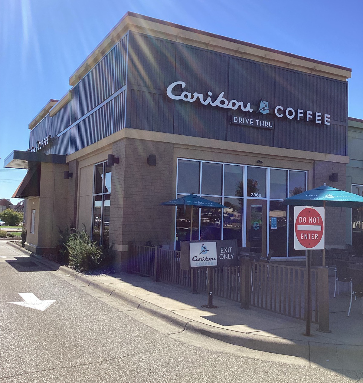 Storefront of the Caribou Coffee at 2360 Badger Drive in Hudson