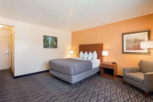 Images SureStay by Best Western Wenatchee