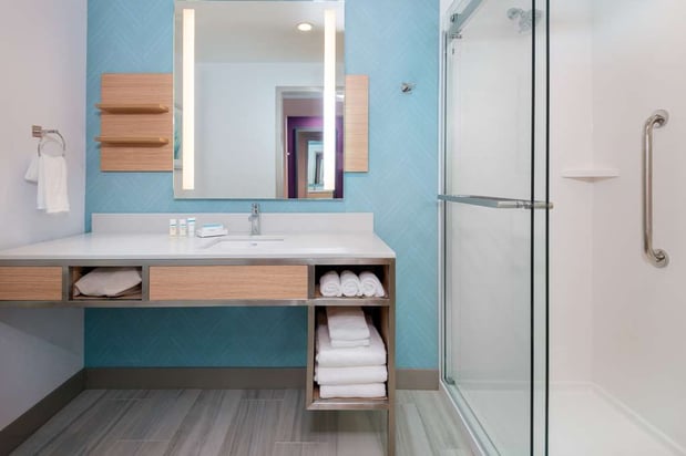 Images Hilton Garden Inn Panama City Airport
