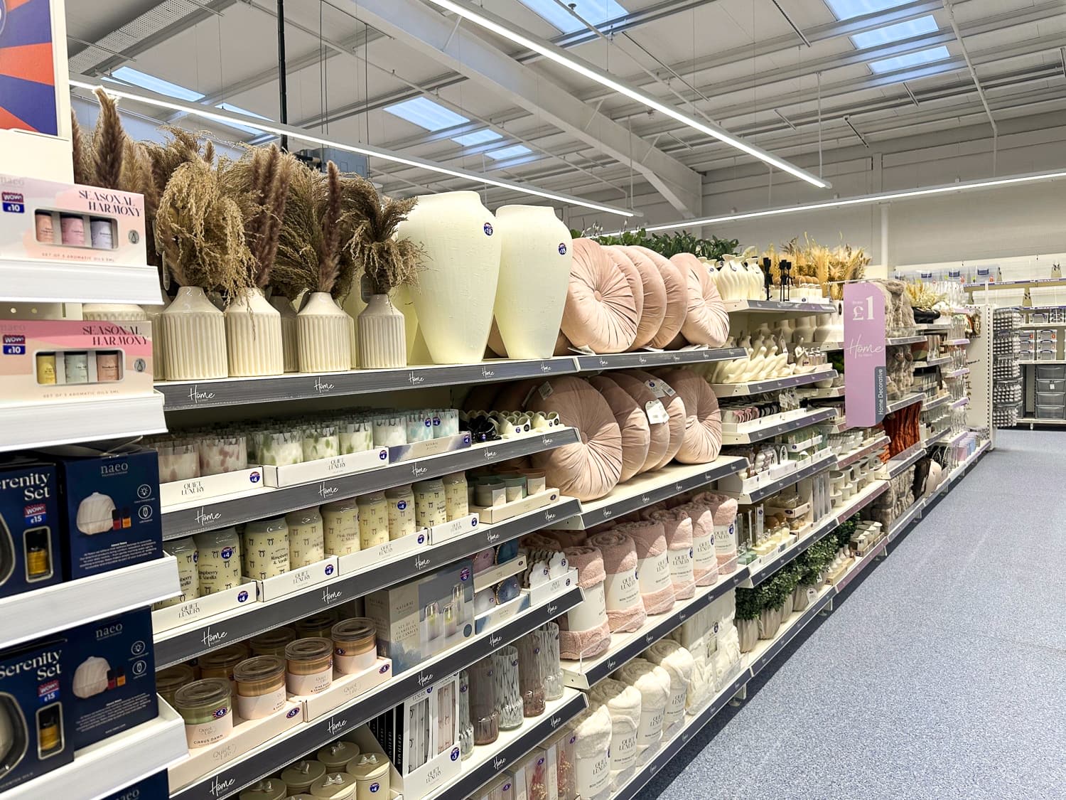 Images B&M Home Store with Garden Centre
