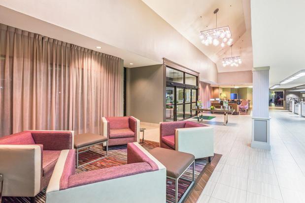 Images Holiday Inn Tyler - Conference Center by IHG