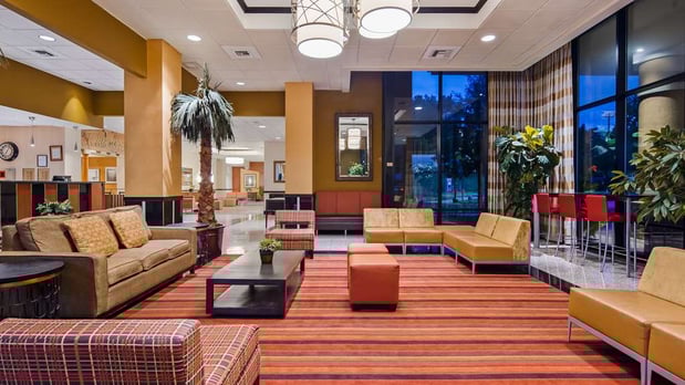 Images Best Western Plus Hotel & Conference Center