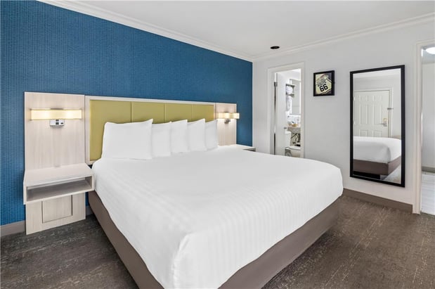 Images SureStay by Best Western Santa Monica