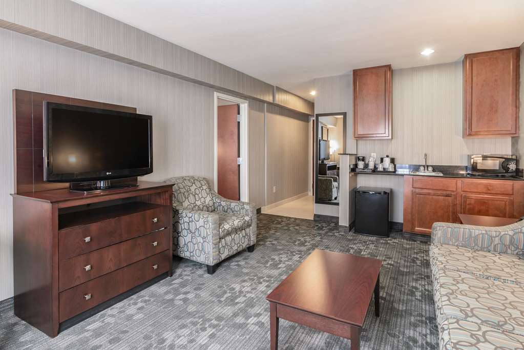 Two Queen Suite