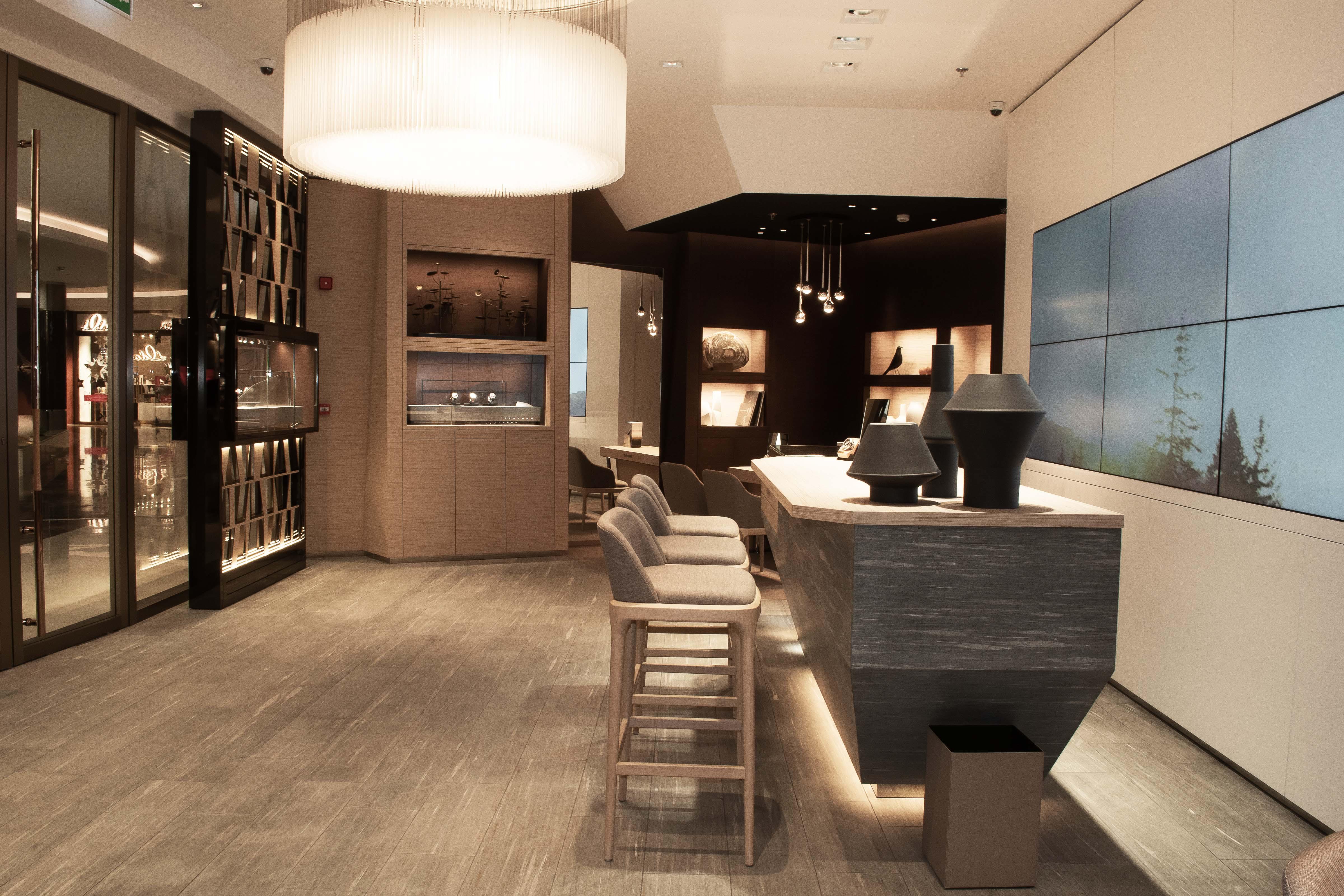 Audemars Piguet Boutique Riyadh by Platinum Sands Clocks And