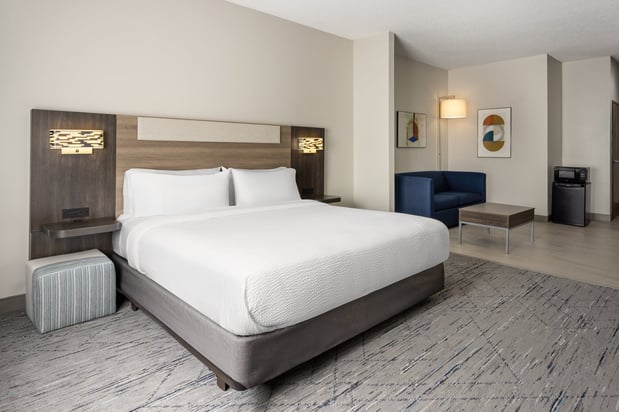 Images Holiday Inn Express & Suites Meriden by IHG