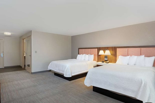 Images Hampton Inn Omaha West-Lakeside