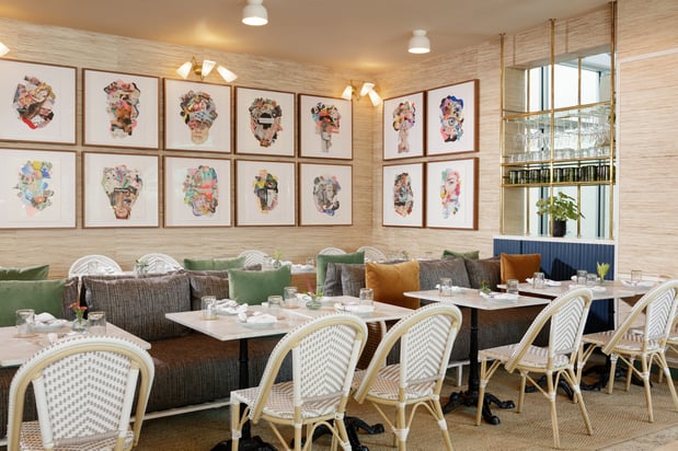 Images Kimpton Surfcomber Hotel by IHG