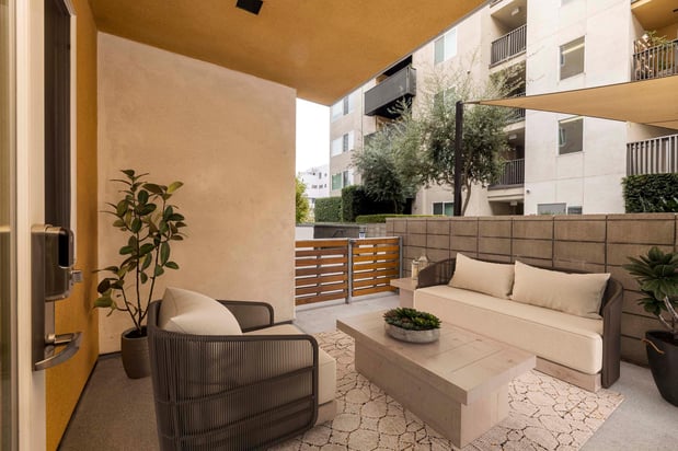Images Camden Glendale Apartments
