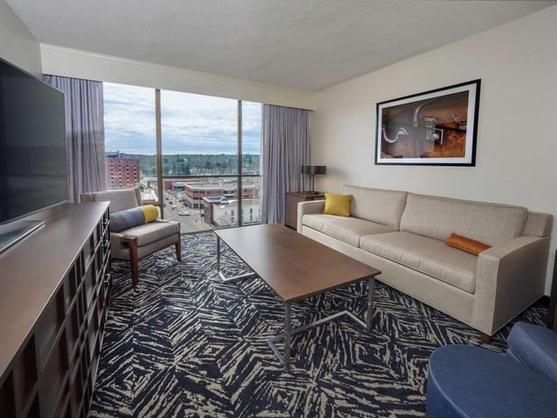 Images DoubleTree by Hilton Jamestown