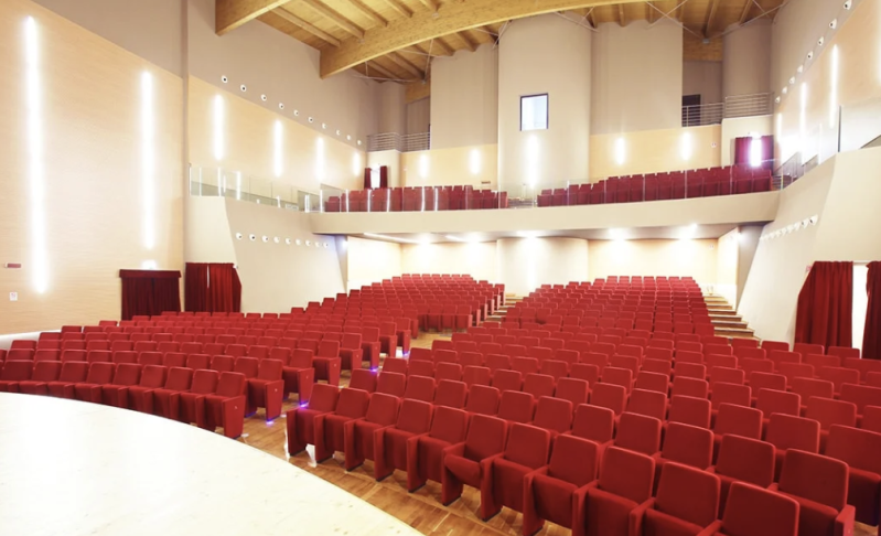 Images Cineteatro Leo De Bernardinis