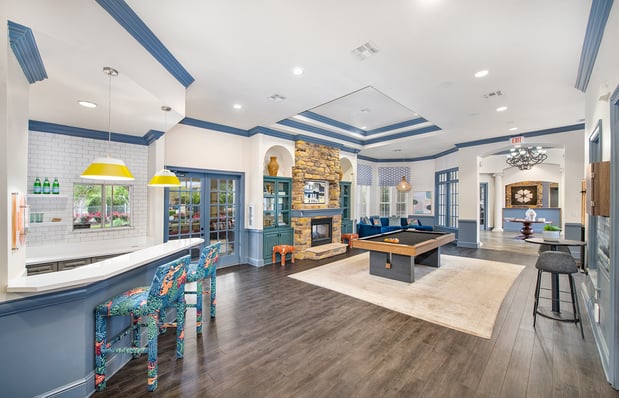 Images MAA Round Rock