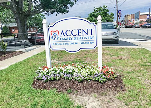 Accent Family Dental Office Sign