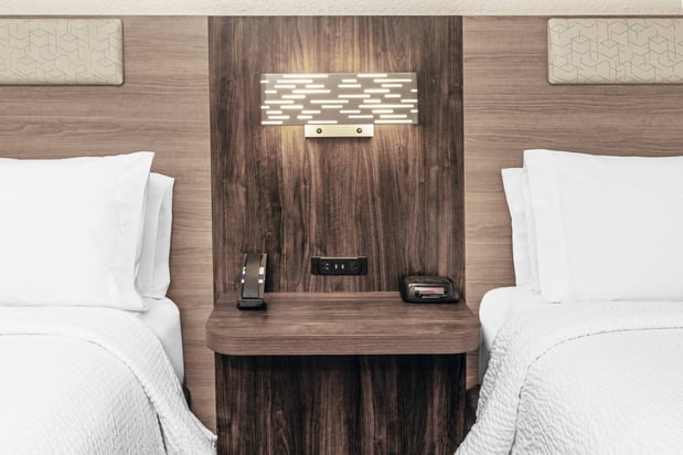 Images Holiday Inn Express & Suites Vicksburg by IHG