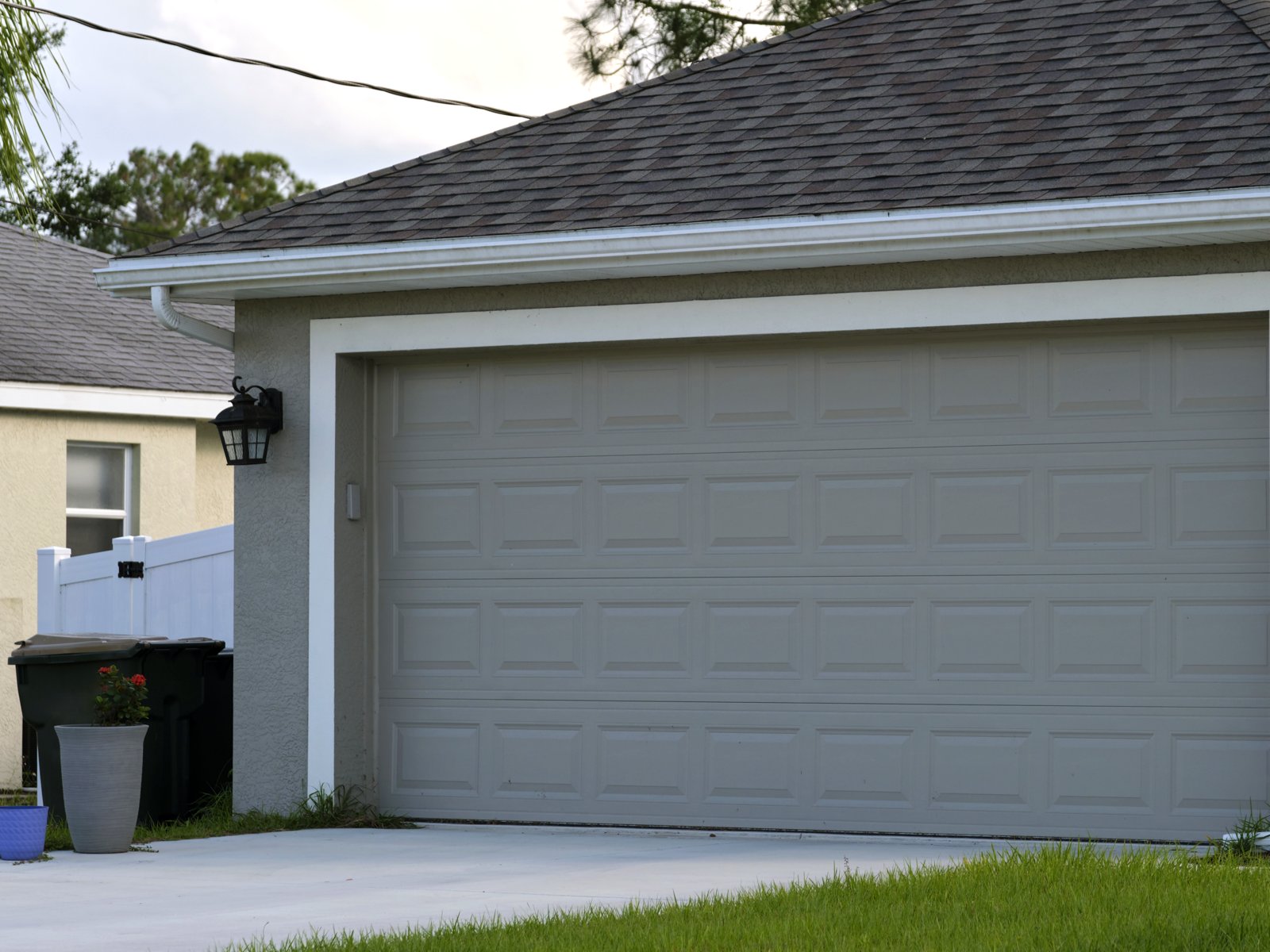 Jungeun Garage Door Solutions