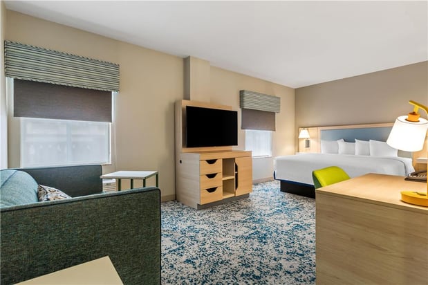 Images Hampton Inn & Suites St. Petersburg/Downtown