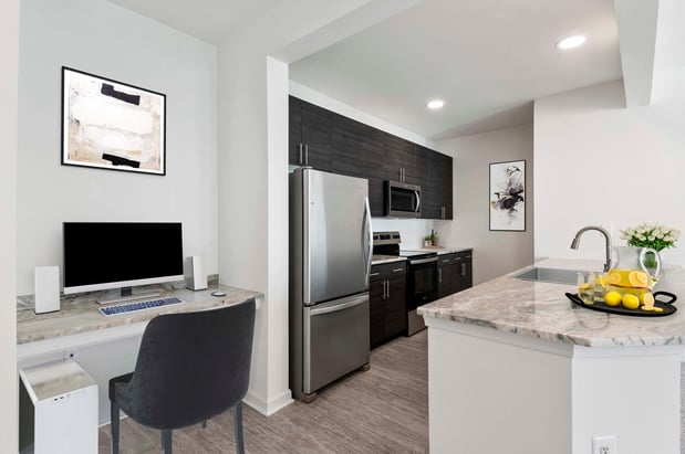 Images Camden Dulles Station Apartments