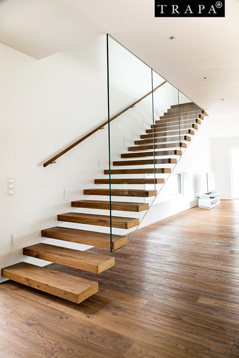 Parkett Hofmann, Am Pfaffenpfad 30 in Nüdlingen