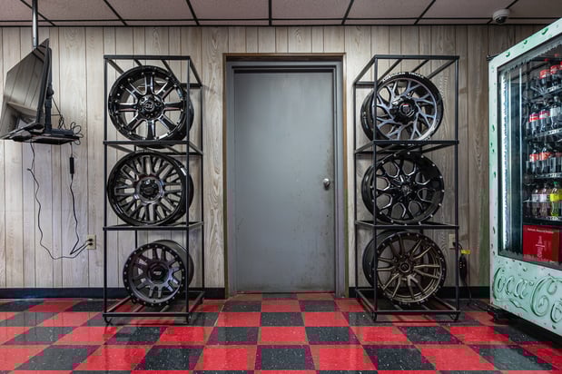 Images Bulldog Tire Discounters