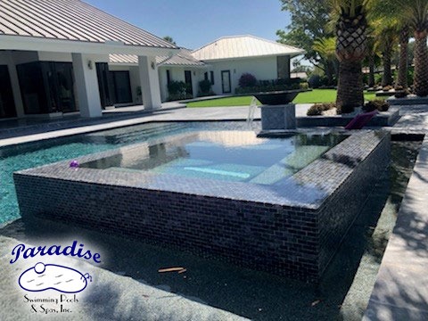 Images Paradise Swimming Pools & Spas, Inc.