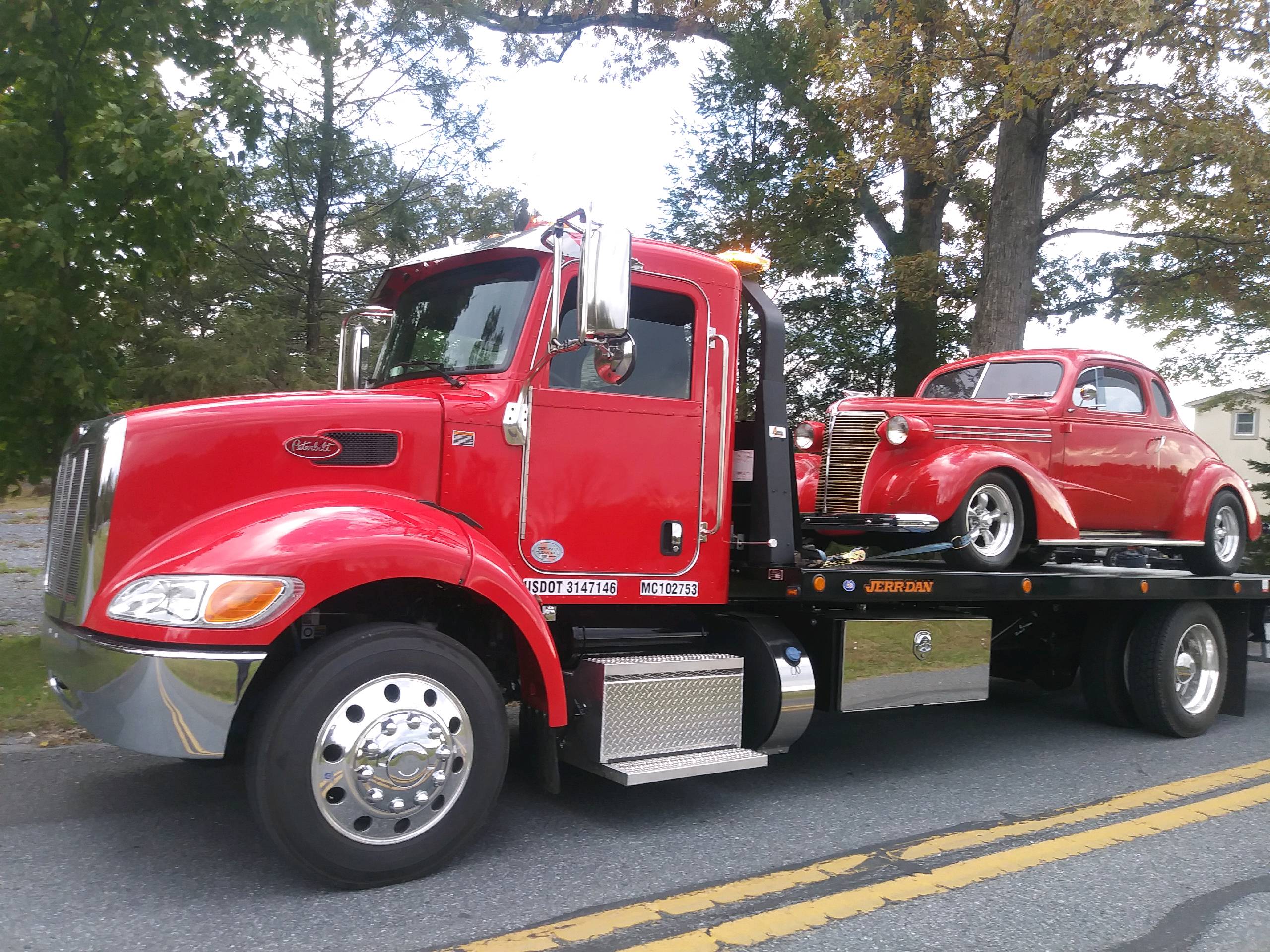 Azar Towing Photo