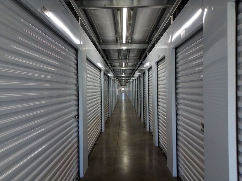 Images Extra Space Storage