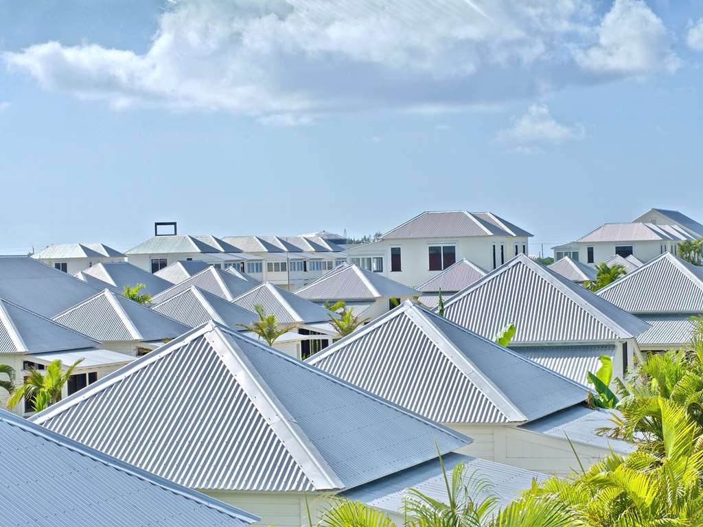 Mahogany Bay Resort & Beach Club, Curio Collection by Hilton