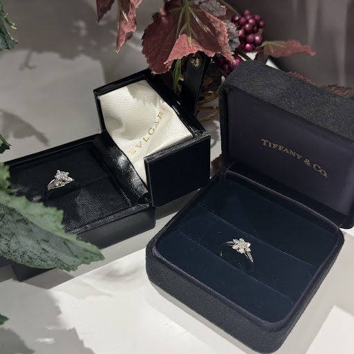 Images 買取専門店  KOMEHYO  (コメ兵)  広島三越