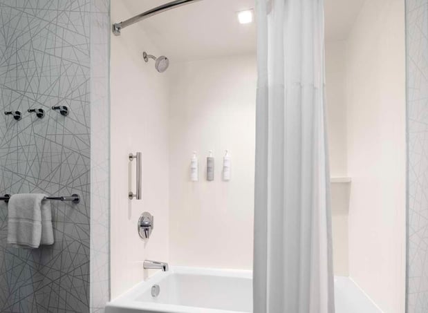 Images Hampton Inn & Suites Worcester