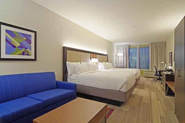 Images Holiday Inn Express & Suites Phoenix North - Scottsdale, an IHG Hotel
