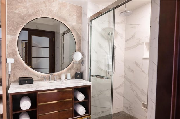 Images Blossom Hotel Houston, Curio Collection by Hilton