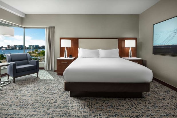 Images Hilton Boston Logan Airport