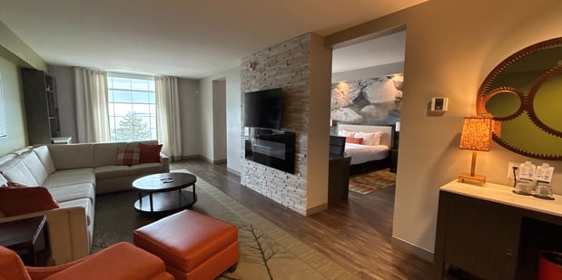 Images Hotel Indigo Traverse City by IHG