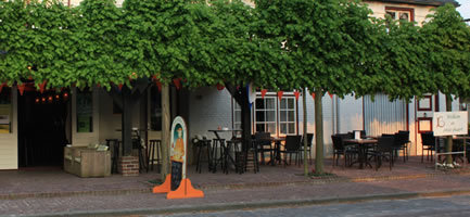 Foto's D'n Bakker Café-Zaal