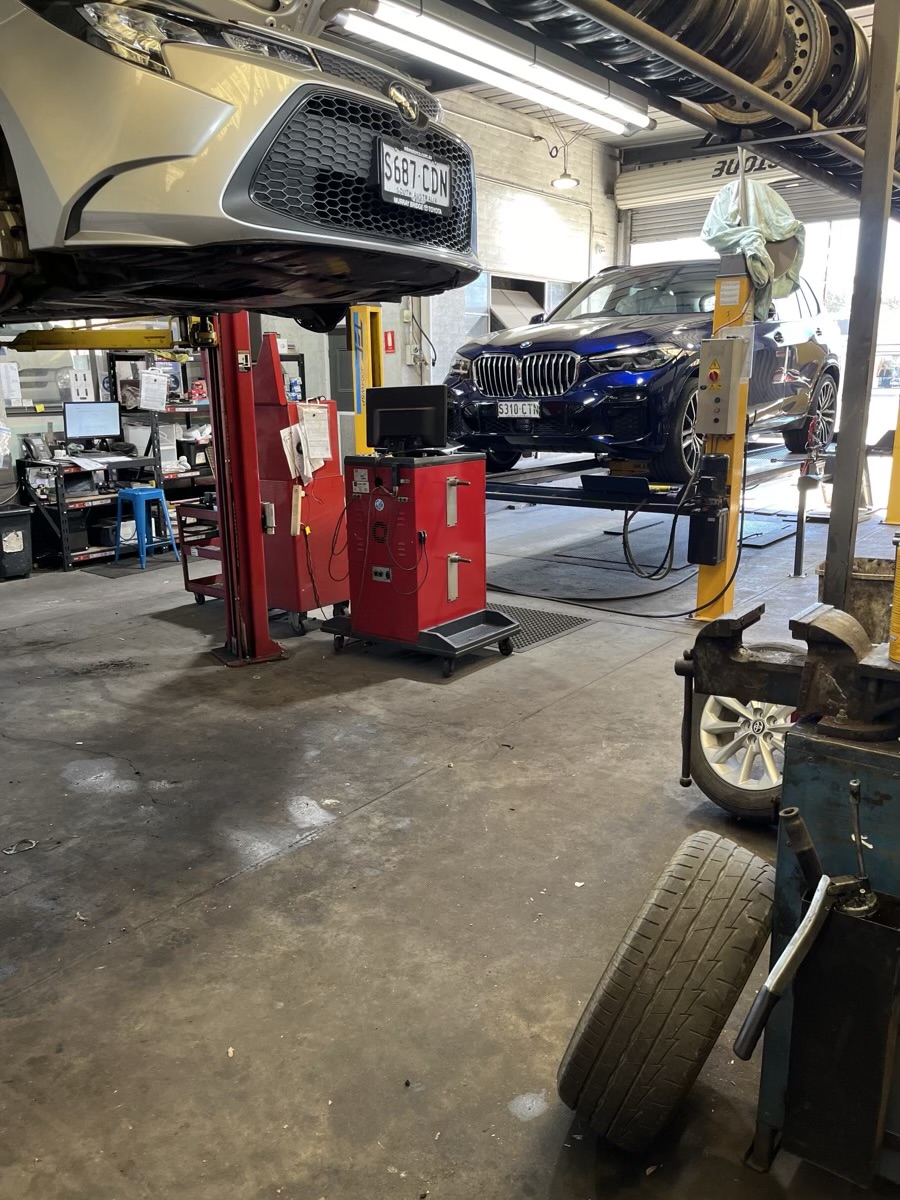 Images Bridgestone Select Tyre & Auto Croydon Park