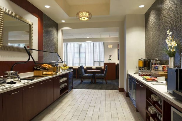 Images Hilton Chicago/Magnificent Mile Suites