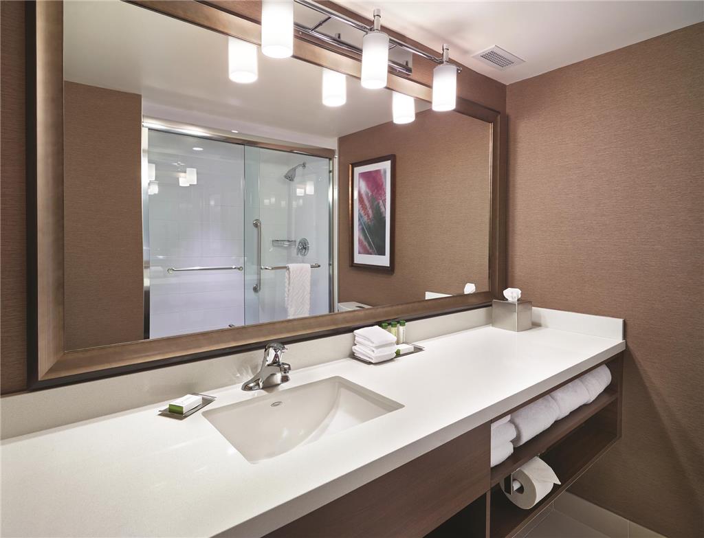 Images DoubleTree by Hilton Hotel West Edmonton