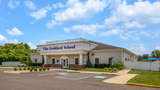 Images The Goddard School of Liberty