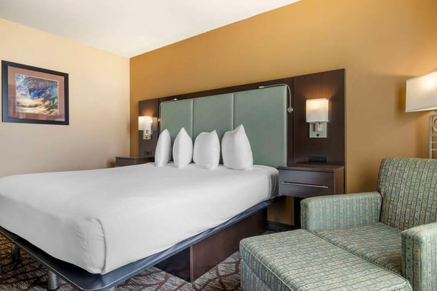 Images Best Western Plus Oceanside Palms
