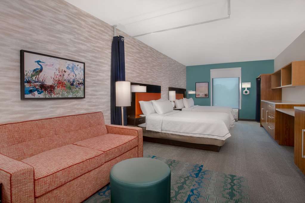 Guest room