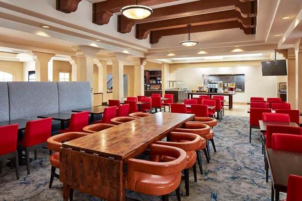 Images Hilton Garden Inn Valencia Six Flags