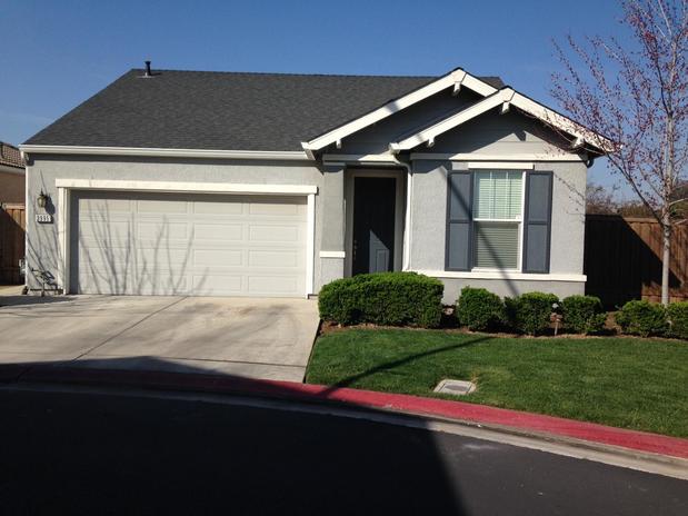 Images Linda Liles, Guarantee Real Estate